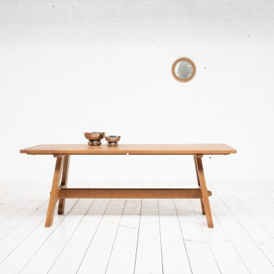 Table en chêne massif France vers 1950