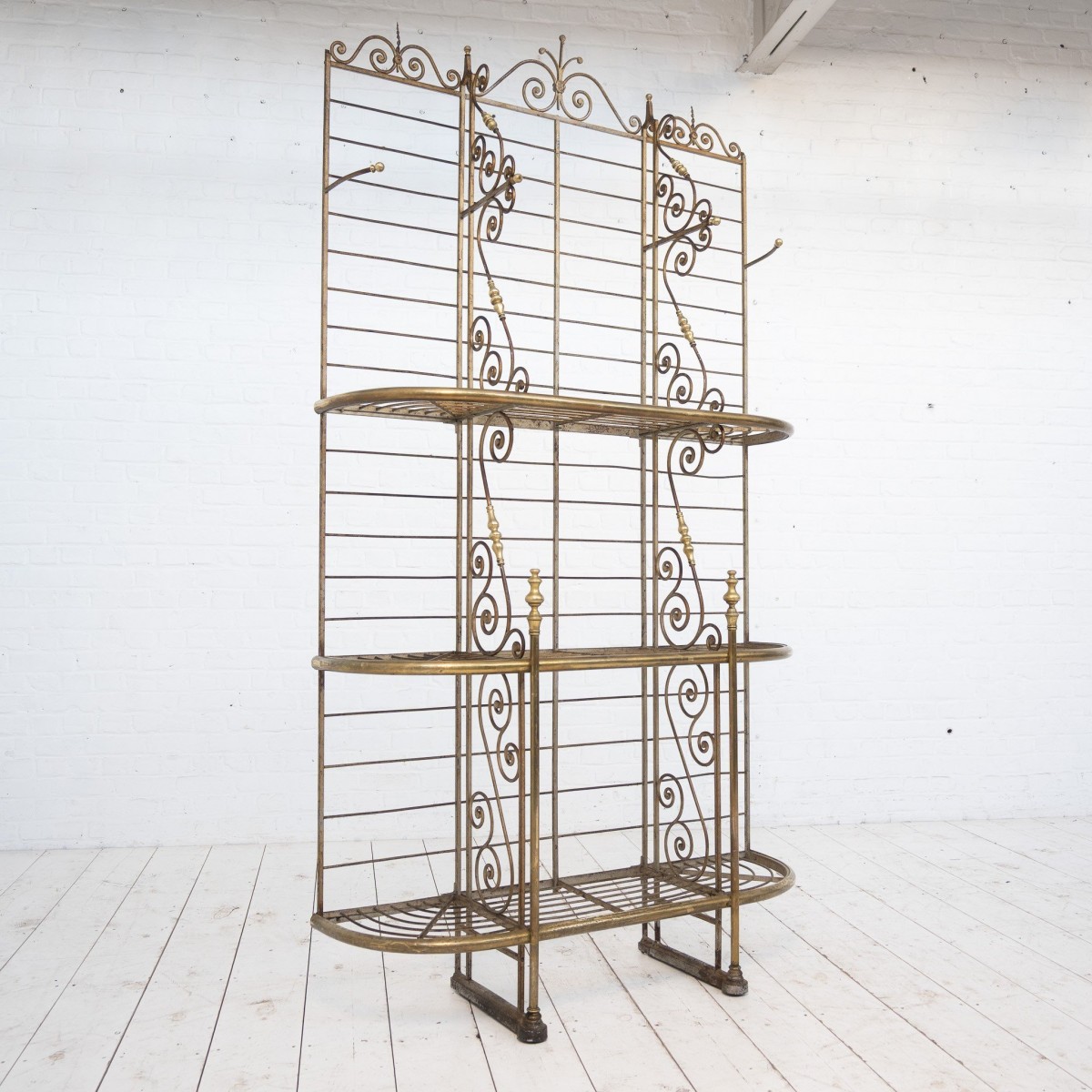 Etagère de boulangerie fer forgé et laiton - 1900