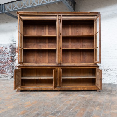 Imposante bibliothèque en noyer - 19 ème