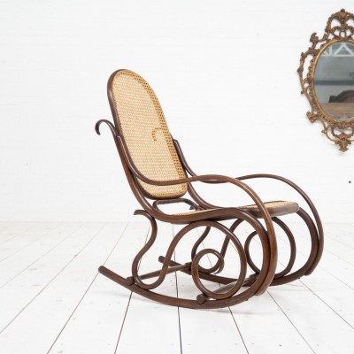 Rocking chair THONET France vers 1920