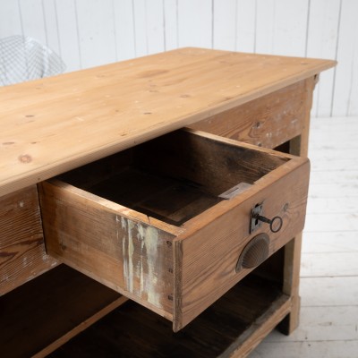 Ancien comptoir de commerce en bois - Début XXème siècle