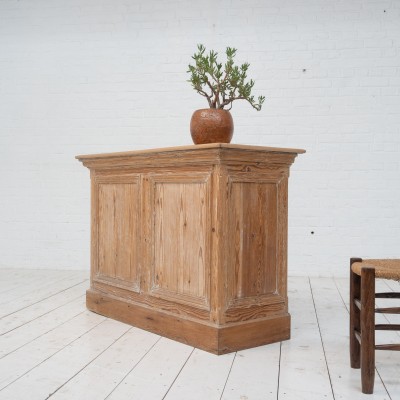 Ancien comptoir de commerce en bois - Début XXème siècle