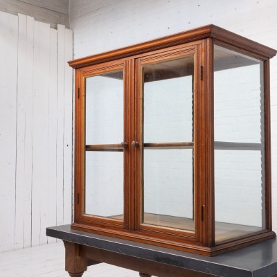 Ancienne vitrine de commerce à poser - 1920