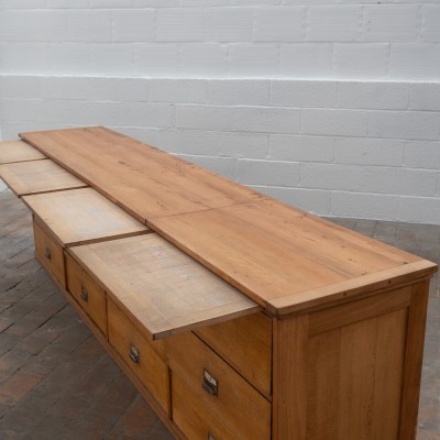 Large workshop cabinet with drawers, 20th century.