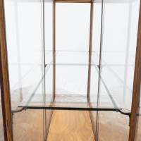 Ancienne vitrine de musée en chêne -  Début XXème