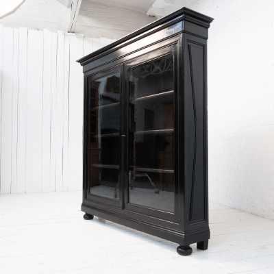 Antique Napoleon III two-door display cabinet – 19th century