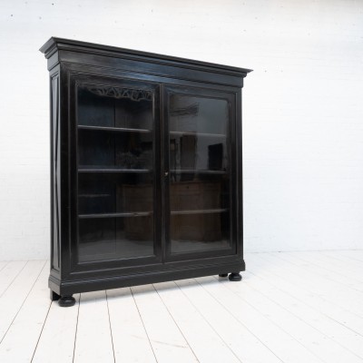 Antique Napoleon III two-door display cabinet – 19th century