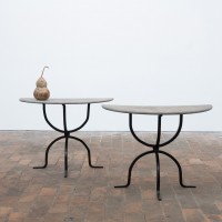 Paire de consoles de forme demi-lune - Début XXème