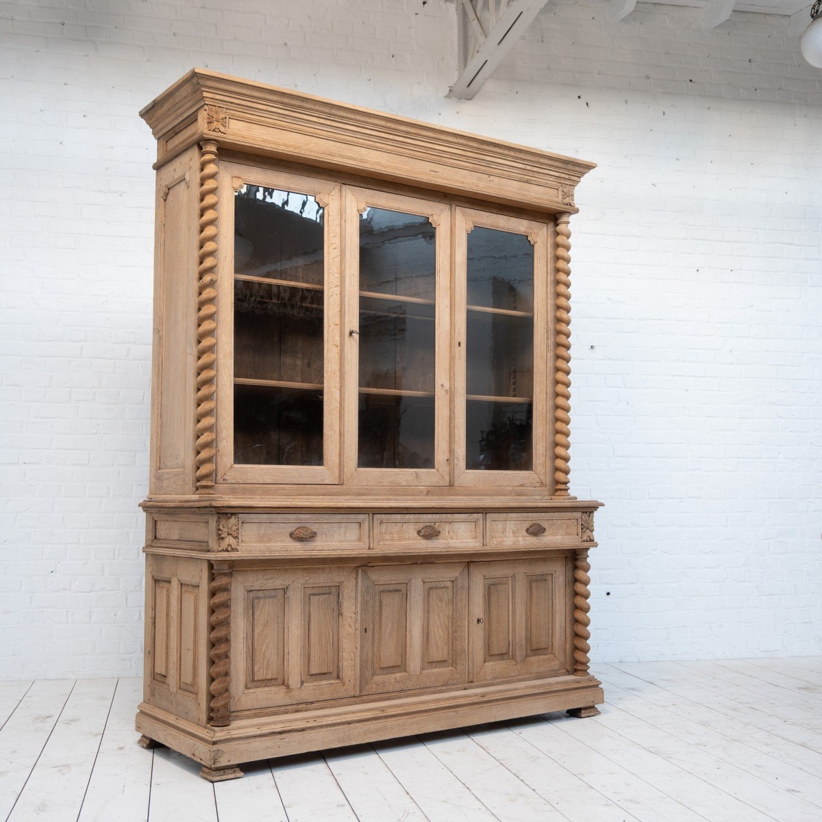 Bibliothèque en chêne, XIXème