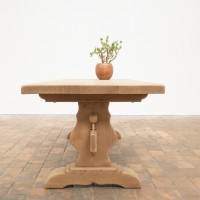 Grande table de monastère