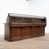 Exceptional pharmacy counter – France 1900