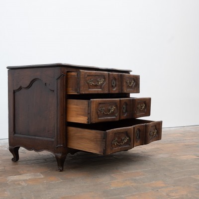 Commode Louis XV en noyer - XVIIIème