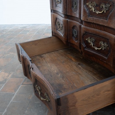 Commode Louis XV en noyer - XVIIIème