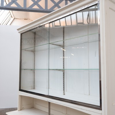 Former pastry shop cabinet with sliding doors – Early 20th century