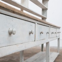 Grand meuble d’épicerie en bois peint — début XXème