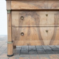 Commode en noyer et marbre noir - France XIXème