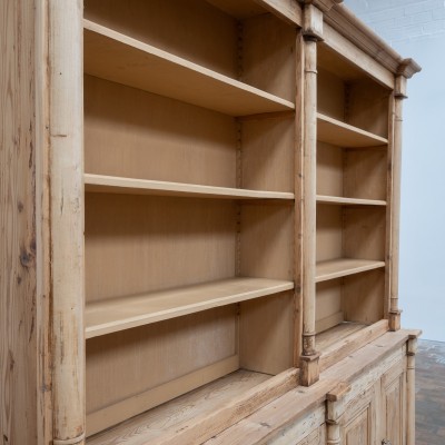 Bibliothèque en bois – XIXème
