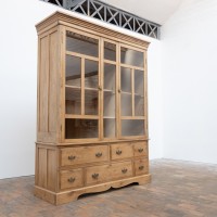 Grande vitrine de présentation en bois — début XXème