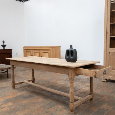 Table de ferme en chêne – XIXe siècle
