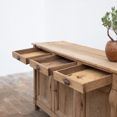 Buffet trois portes en chêne – XIXe siècle