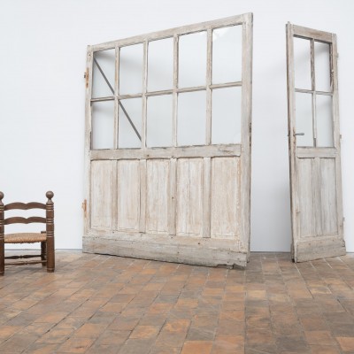 Ancienne façade d'atelier en chêne, 1900