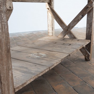 Ancienne table d’atelier à entretoises croisées – Début du XXe siècle
