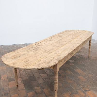 Grande table de communauté en bois, début XXème
