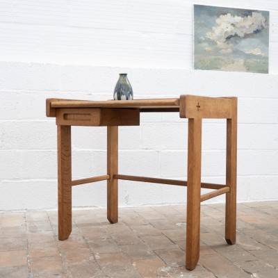 Bureau en chêne de GUILLERME et CHAMBRON