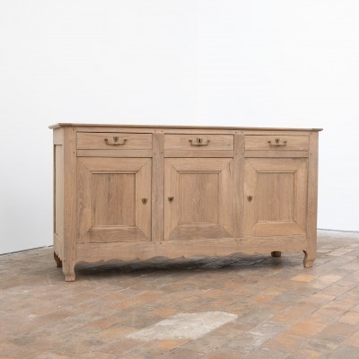 Grand buffet ancien en chêne – XIXe siècle