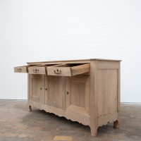 Grand buffet ancien en chêne – XIXe siècle