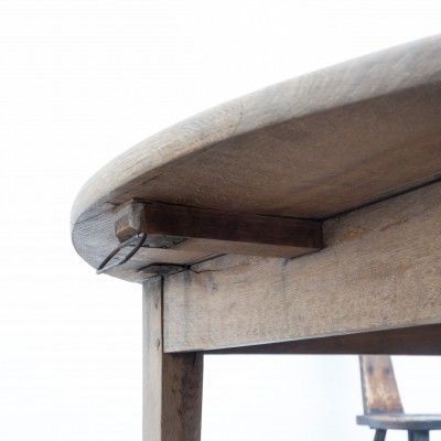 Table ronde ancienne à abattants en chêne – XIXe siècle