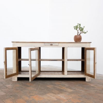 Ancien comptoir vitrine en bois peint – début XXe siècle