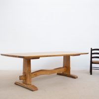 Table de repas en chêne massif - France design XXème