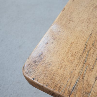 Table de repas en chêne massif - France design XXème