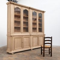 Grande bibliothèque vitrée en chêne – XIXe siècle