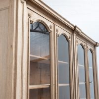 Grande bibliothèque vitrée en chêne – XIXe siècle