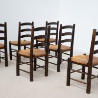 Ensemble de 6 chaises en bois et paille style G. ROBERT vers 1950