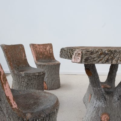 Ensemble de jardin en béton imitation tronc d’arbre - 1970