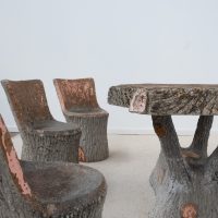Ensemble de jardin en béton imitation tronc d’arbre - 1970
