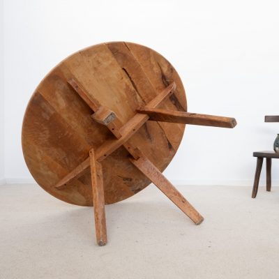 Grande table ronde design - 1970