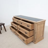 Meuble de métier à tiroirs chêne et pierre bleue – début XXe siècle