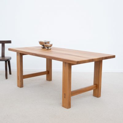 Table de repas en orme Maison REGAIN France vers 1970