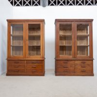 Paire de vitrines de mercerie - 1950