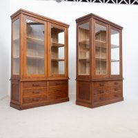 Paire de vitrines de mercerie - 1950