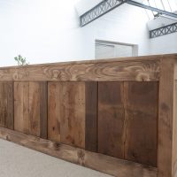 Grand meuble de métier en bois ancien à 12 tiroirs