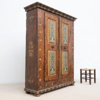 Armoire polychrome – France début du XIXe siècle