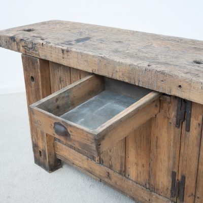 Ancien établi en bois – début XXe siècle