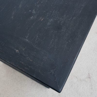 Grand buffet bas à quatre portes, patine d’origine – début XXe siècle
