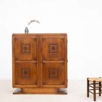 Rare cabinet en chêne années 1930