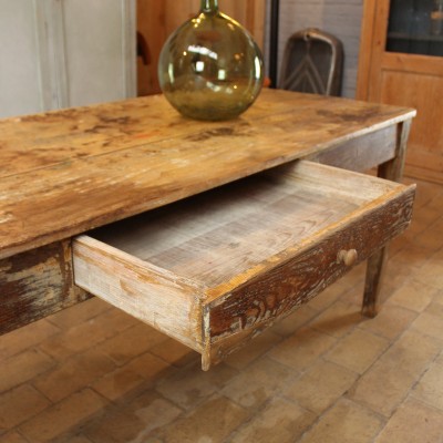 Former french farm table